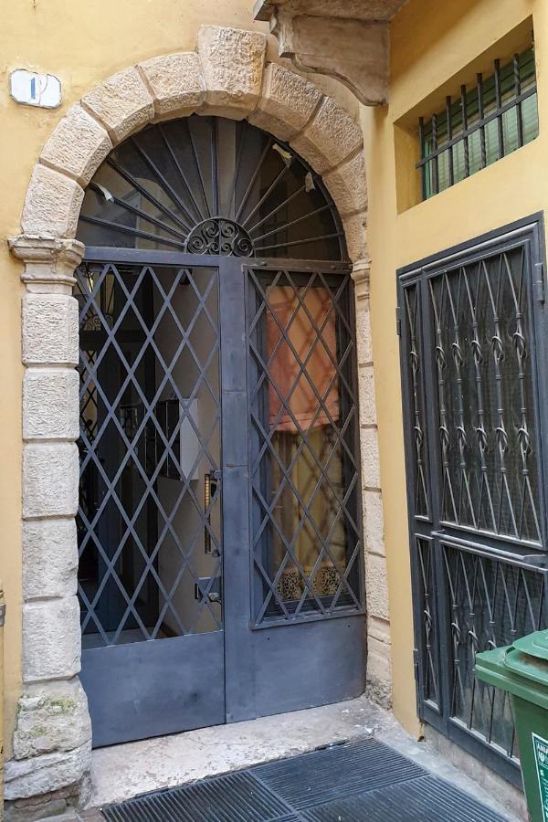 Ai Cinque Archi Apartment Verona Exterior photo